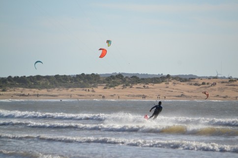 30-hour kitesurfing course in group lesson in Essaouira