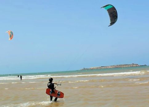 Complete kitesurfing equipment rental 2H