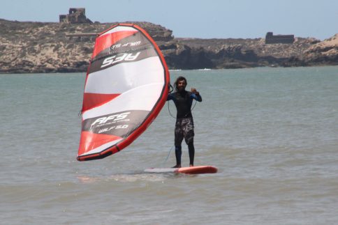 12-hour wingfoil course in Essaouira: beginner and intermediate